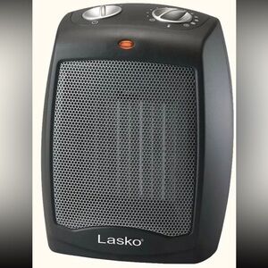 Lasko CD09250 Ceramic Adjustable Thermostat Tabletop or Under-Desk Heater, 9 Inc